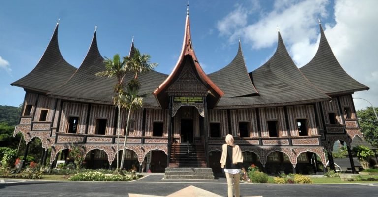 Asal Usul Nama Minangkabau Ulama Nusantara Center Riset