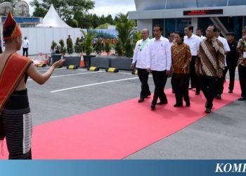 Saat Jokowi Resmikan Bandara Silangit dengan Bahasa Batak Toba…