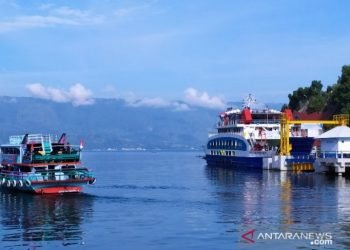 75 pelaku transportasi Samosir ikuti sosialisasi keselamatan pelayaran