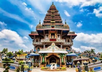 4 Rumah ibadah di Medan ini indah banget, jadi destinasi wisata religi