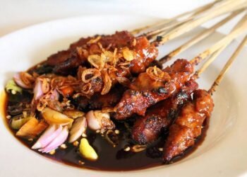 12 Kuliner Paling Pecah di Medan, Nyesel kalau Gak Mampir ke Sini!