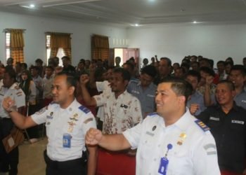 Awak kapal penyeberangan Danau Toba penguatan ilmu pelayaran