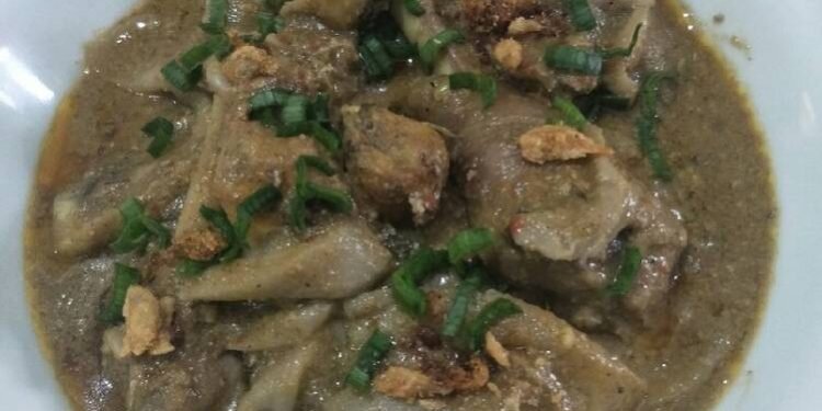 Cipera Ayam Jamur Masakan khas Karo Yuk..