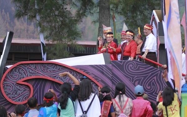 Karnaval Pesona Danau Toba Masuk Dalam 100 Calendar of Event Wonderful Indonesia 2020