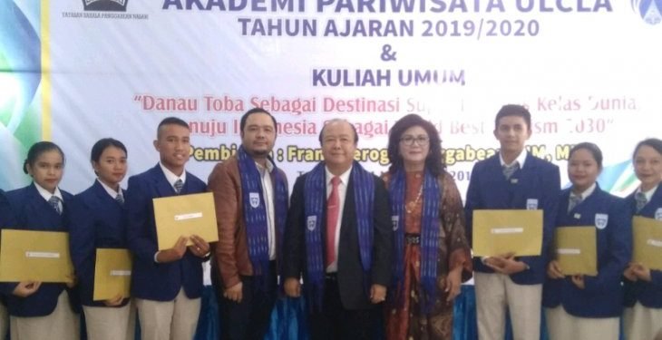 Sambut mahasiswa baru Akpar Ulcla Tarutung, Frans Meroga: SDM profesional dukung parwisata Danau Toba