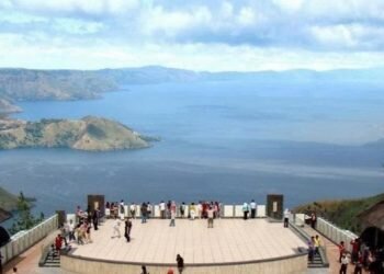 Mahalnya Tiket Pesawat Dikhawatirkan Mengurangi Jumlah Wisatawan Danau Toba