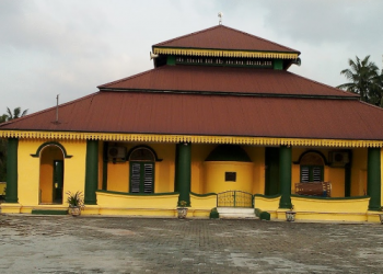 Masjid Raya Sultan Basyaruddin Deli Serdang Sumatera Utara