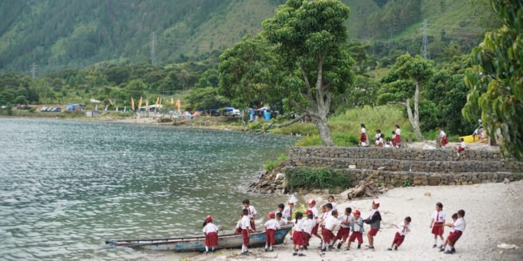 Tao Silalahi, Tepian Danau Toba yang Luar Biasa