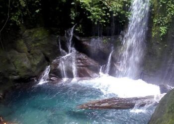 Air Terjun Teroh Teroh, Penasaran Kan? Ini Keunikan Air Terjun Ini