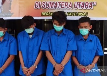 Polisi tangkap empat tersangka kasus rudapaksa siswi SMK di Toba