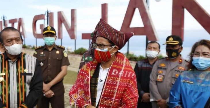 Menparekraf Sandiaga Uno nikmati Kopi Lintong di Tapanuli  Utara