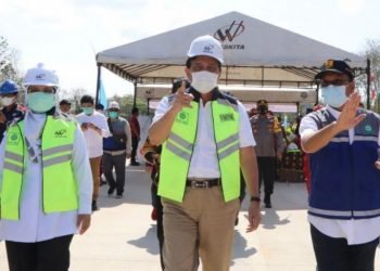 Luhut: Tol Kualanamu-Parapat tingkatkan ekonomi sekitar