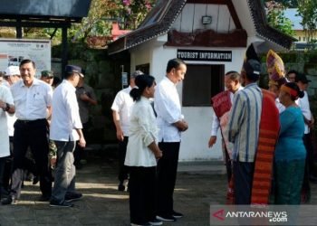 Luncurkan kampanye Beli Kreatif Danau Toba, Presiden: Fokus kembangkan potensi daerah