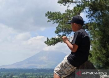 Puncak Gundaling objek  wisata andalan di Karo