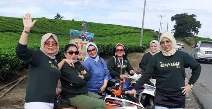 Sidamanik-Simarjarunjung-Tigaras paket wisata andalan Danau Toba di Simalungun