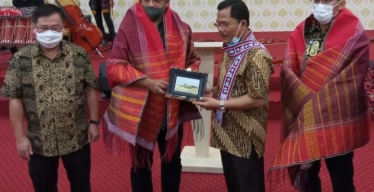 Komisi X DPR serap aspirasi di kawasan Danau Toba