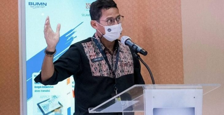 Menparekraf luncurkan Program Kartu Prakerja bagi pelaku parekraf di Toba