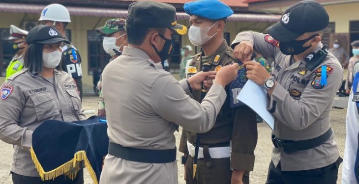 Kapolda tekankan edukasi prokes dan tertib lalin pada Operasi Patuh Toba 2021