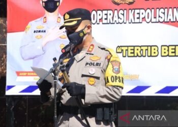 Kapolres Tapsel pimpin Apel Gelar Pasukan Operasi Patuh Toba 2022