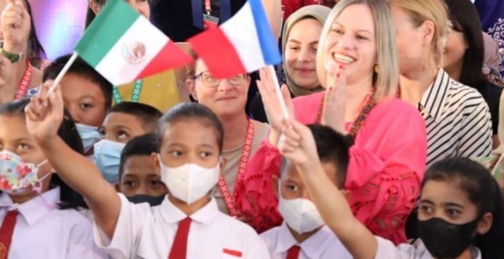 Dua menteri buka Summit W20 di Parapat